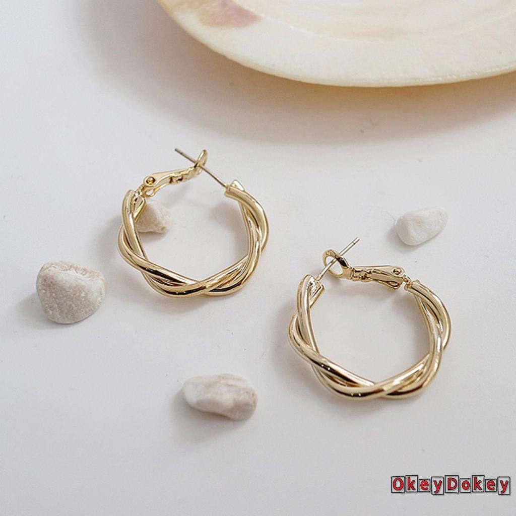 Khuyên Tai Dạng Vòng Tròn Xoắn Tinh Tế Màu Trơn Cho Nữ
