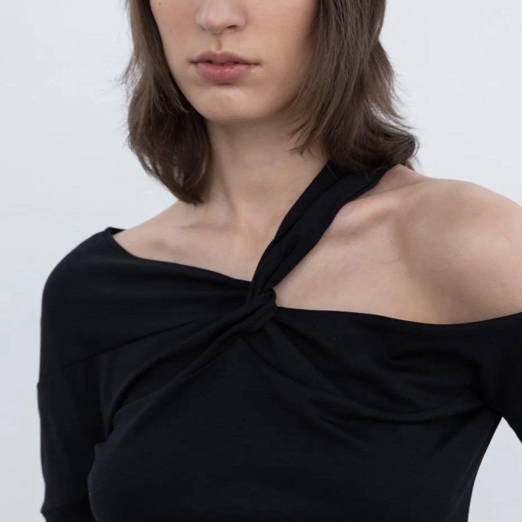 Áo croptop nữ tay dài bẹt vai