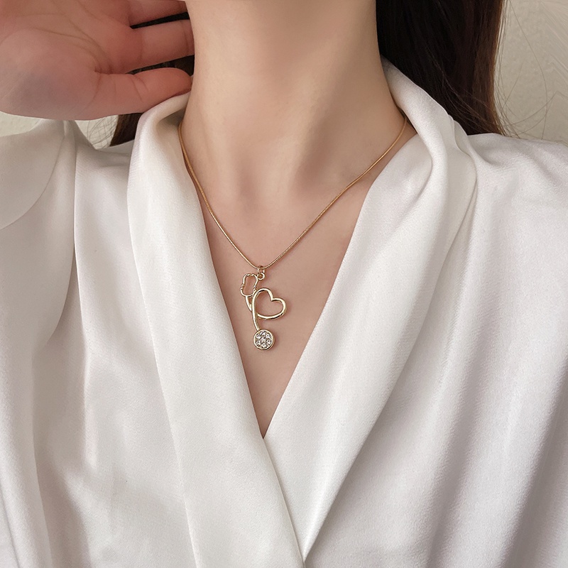 Vòng cổ Mặt Hình Trái Tim Đính Đá Zircon Phong Cách Thời Trang Hàn Quốc