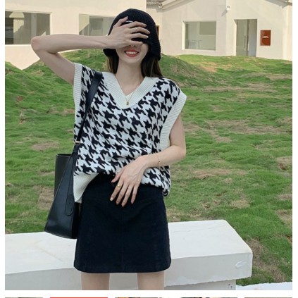 Vest for Women Loose Waistcoat With Plaid Knitted Top