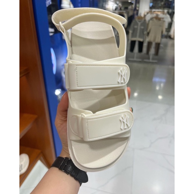 [Chính Hãng] Dép Chunky Sandal MLB
