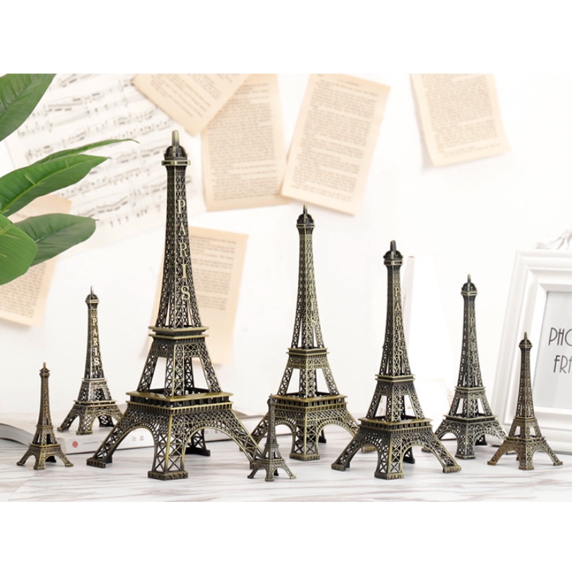 Mô hình tháp Eiffel màu đồng cổ điển cao 25cm chất liệu kim loại sang trọng lãng mạn phù hợp trưng bày quà tặng