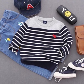 Áo len thêu cún kẻ ngang