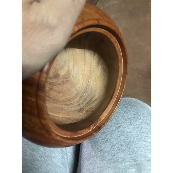 Thố gỗ hương ta hàng liền khối kích cỡ 14 cm