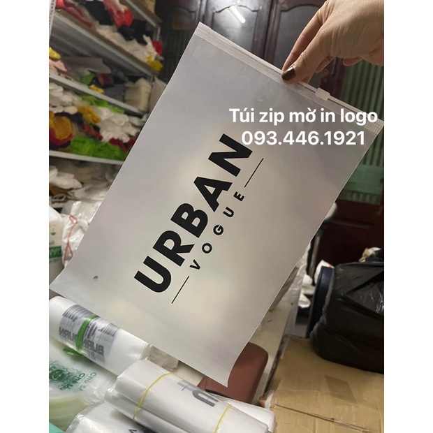 nhận in số lượng 100 cái túi zip lụa khoá kéo
