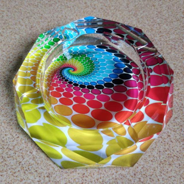 Gạt tàn thuốc pha lê hình 3D