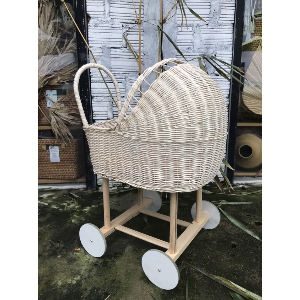 Phụ kiện chụp hình siêu xinh cho các studio - Xe đẩy bằng mây Tự Nhiên - Xe Đẩy Cho Búp Bê Dành Cho Bé Từ 3 - 6 Tuổi