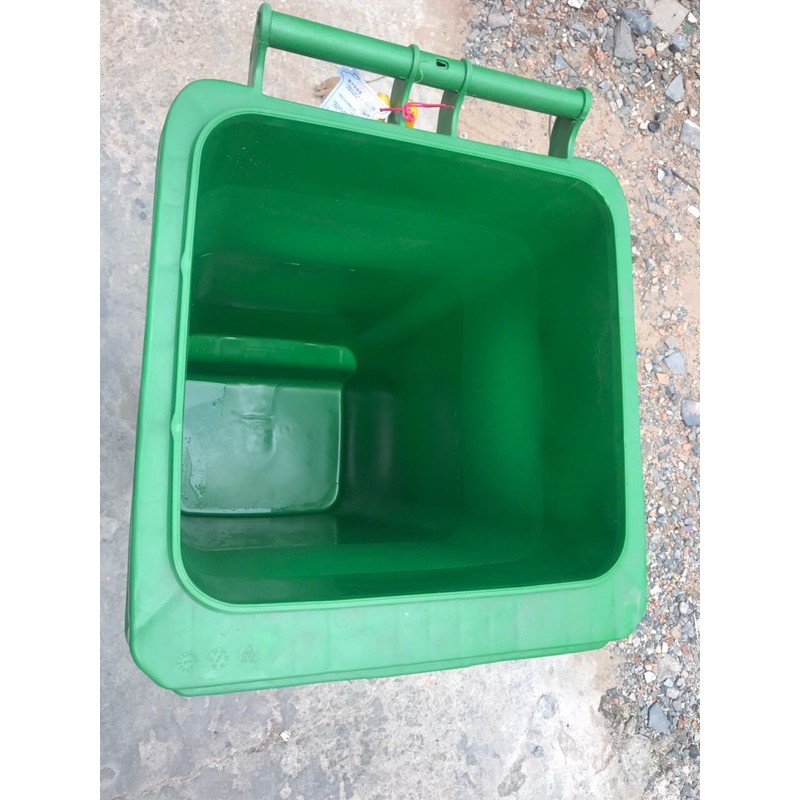 thùng rác nhựa HDPE 120l màu xanh