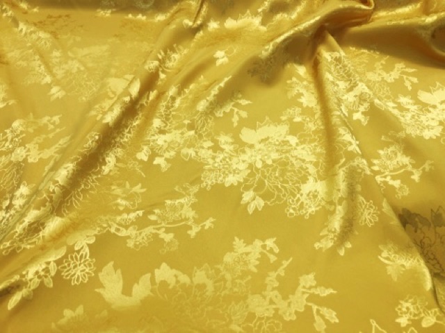Vải Gâm Lụa Hoa Văn