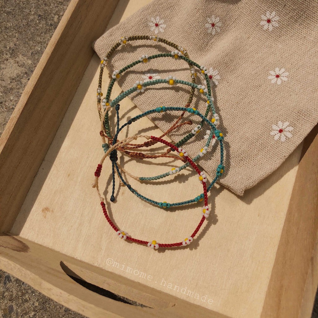 Vòng daisy miyuki phối hạt hoa trắng đục ( chọn màu)