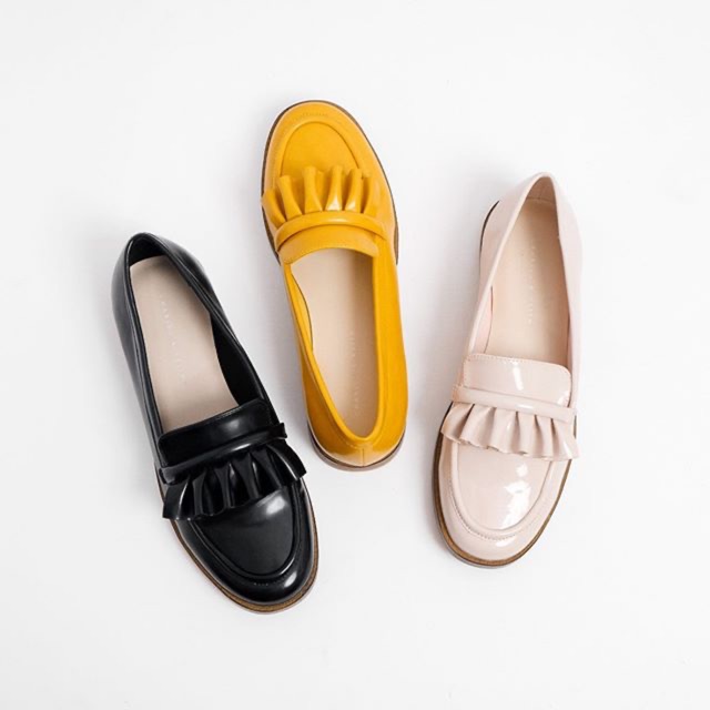 Giày da trơn mũi tua