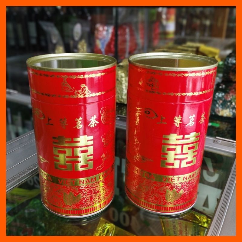 Lon đựng trà truyền thống dùng trong mâm quả cưới