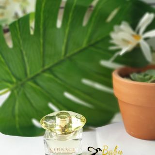 Nước hoa nữ Versace Yellow Diamond Eau De Toilette 5ml