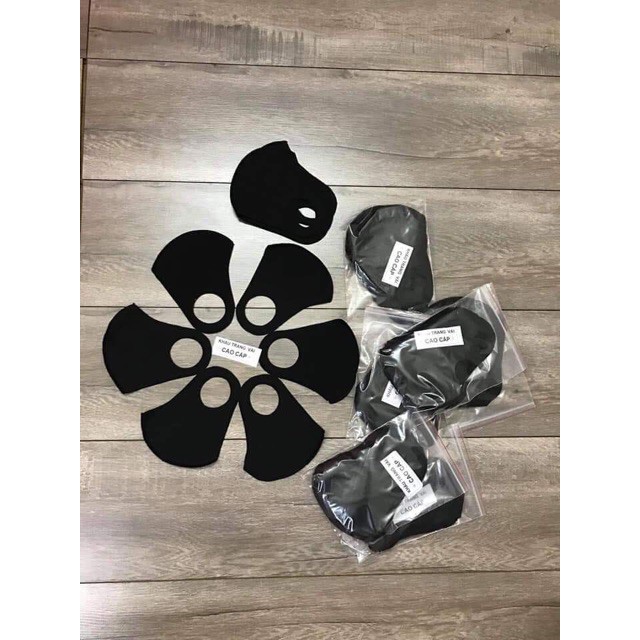 KHẨU TRANG VẢI MỎNG THỜI TRANG CHỐNG NẮNG CHỐNG BỤI | BigBuy360 - bigbuy360.vn