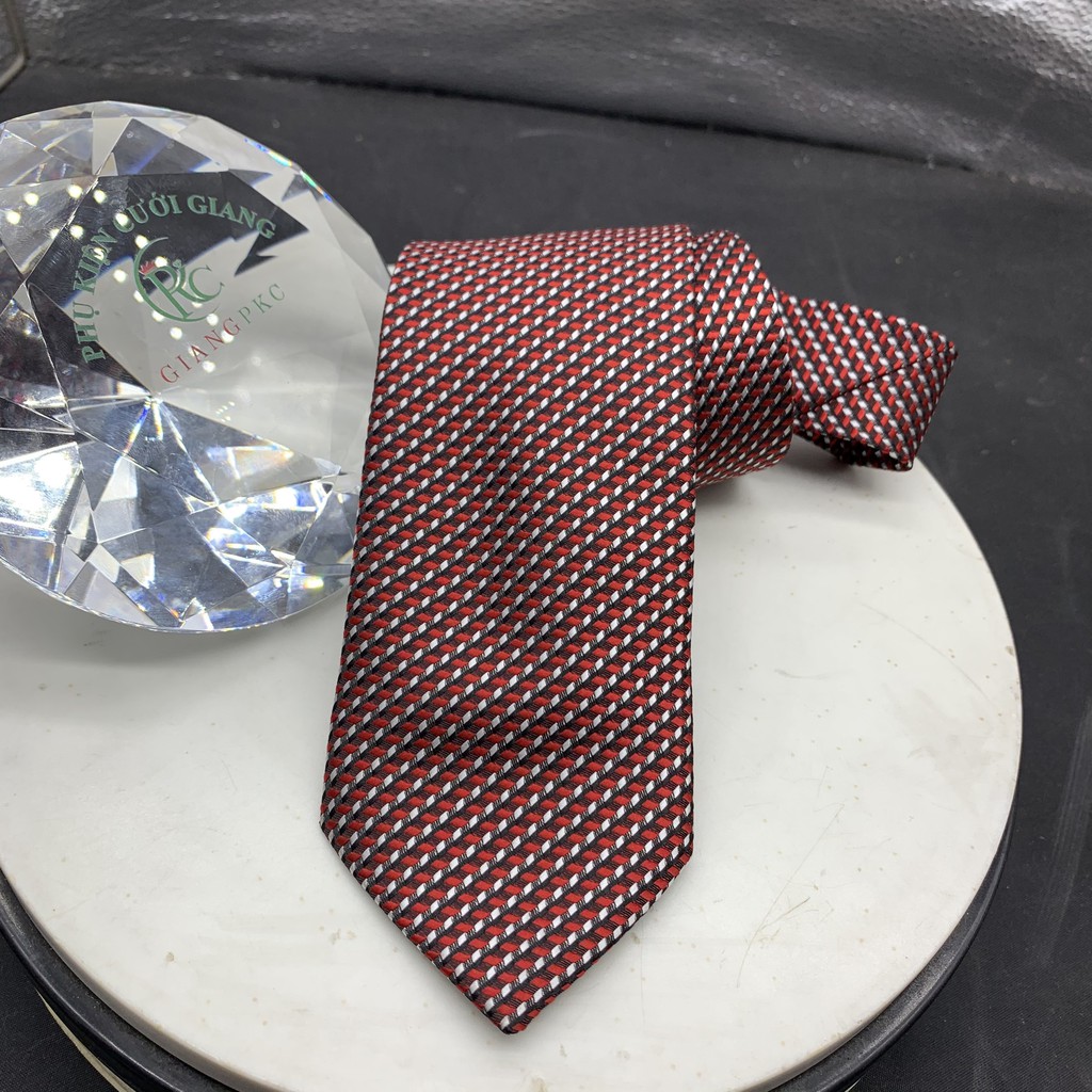 Phụ kiện nam cà vạt nam bản 8cm Giangpkc tháng 5-2021- Cavat đỏ đô chấm trắng