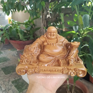 Tượng phật di lặc bằng gỗ thơm đế vạn sự như ý