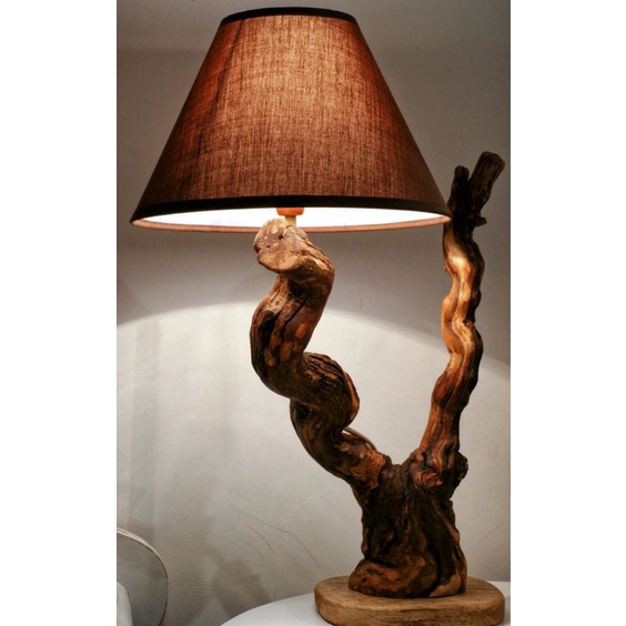 Đèn thân gỗ tự nhiên 100%