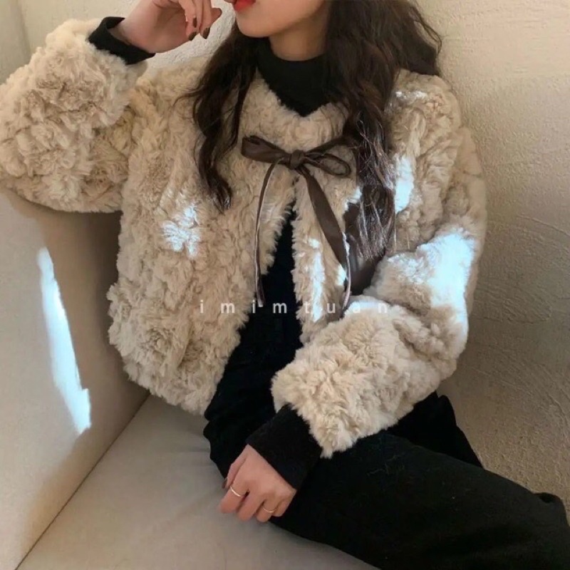áo khoác lông cừu dáng ngắn siêu xinh mẫu hot 2021