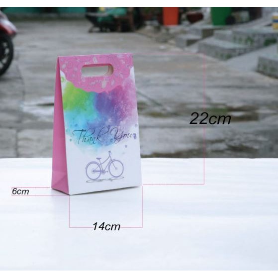 mẫu túi 53 - Túi giấy nắp gập size S siêu rẻ đựng quà tặng mỹ phẩm đựng nước hoa đựng son
