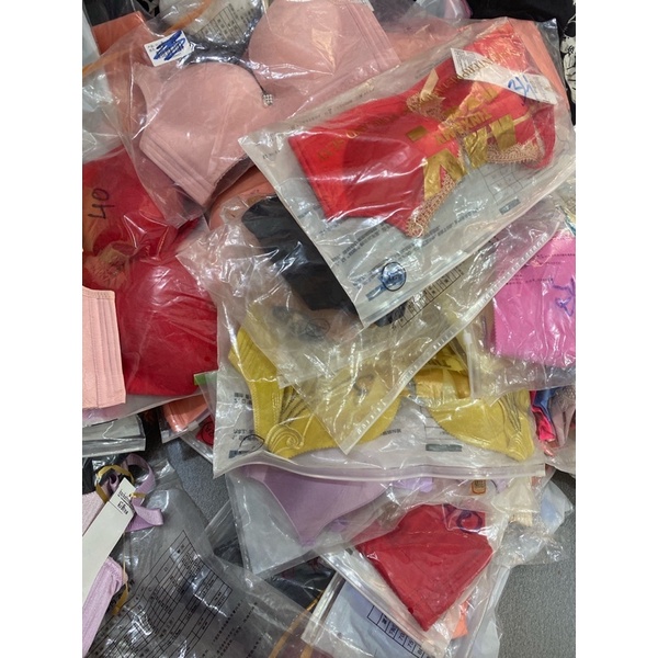 sale lỗ  áo ngực new xuất  combo 3  cái 100 size 32