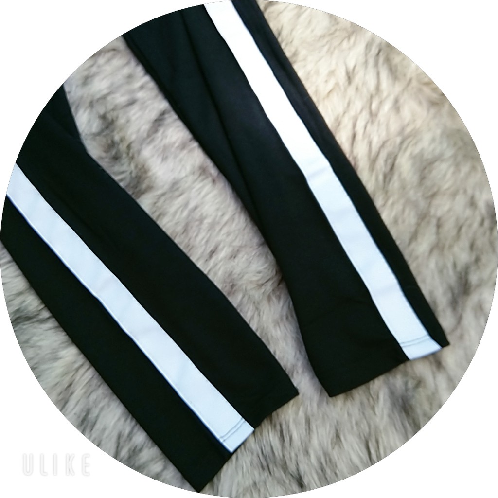 quần legging chạy viền sọc trắng to
