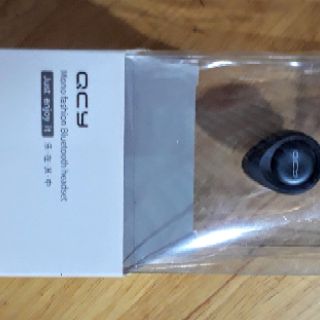 Tai nghe Bluetooth QCY J11.