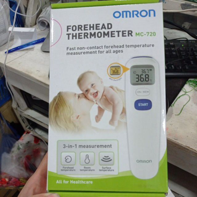 Nhiệt kế hồng ngoại đo trán Omron MC-720