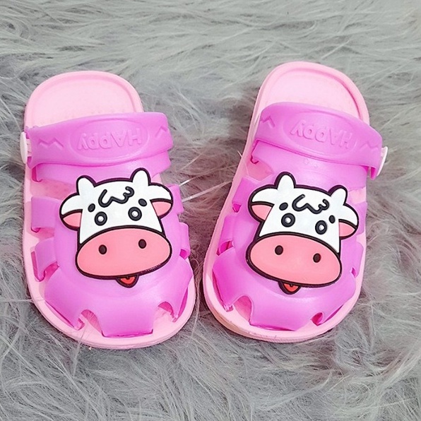 GIÀY SANDAL HÌNH CHÚ BÒ TẬP ĐI CHO BÉ