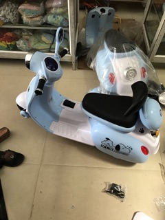 xe vespa dài cho bé