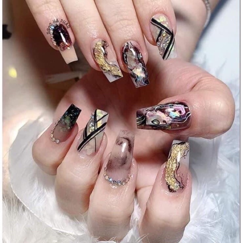 Giấy bạc nhún nail