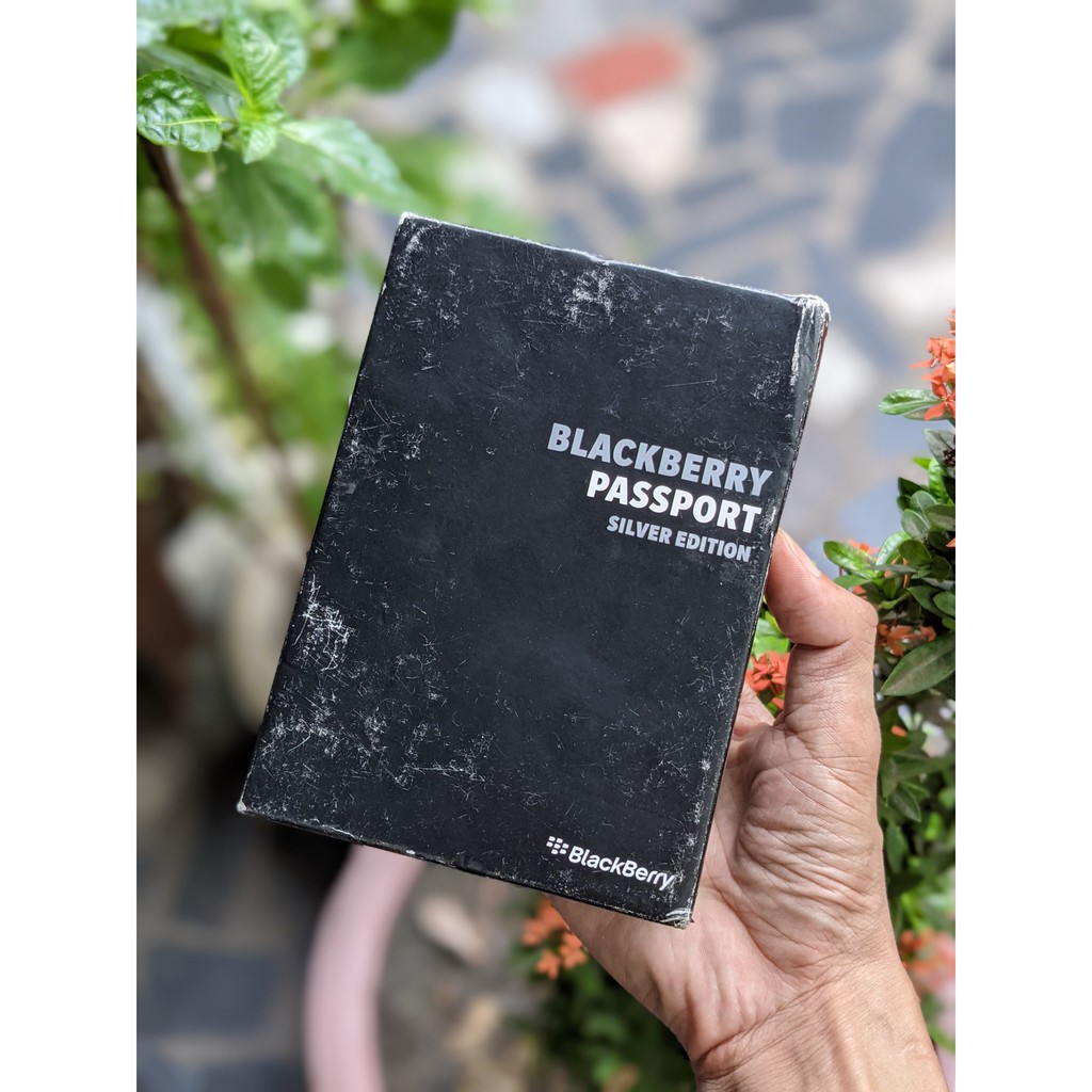 Điện thoại BlackBerry Passport Silver - New Sealbox