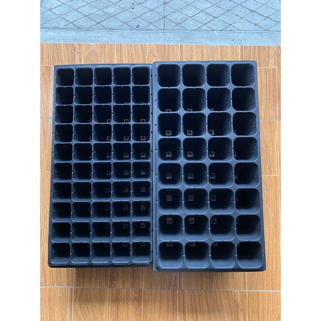 COMBO 10 KHAY ƯƠM HẠT 32 VÀ 50 LỖ SÂU (BẠT PHỦ ĐẤT CHỐNG CỎ, BẦU ƯƠM THÔNG MINH, KEO LIỀN SẸO...)