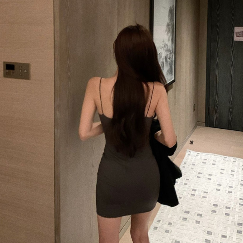 Đầm dáng ôm nữ hai dây Emilyshop