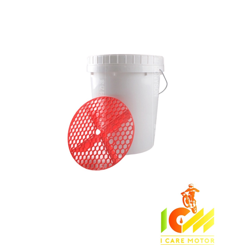 Xô Nước Rửa Xe Và Lưới Lọc Cát Chuyên Dụng