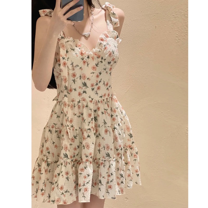 Đầm Hai Dây Mỏng Họa Tiết Hoa Phong Cách Pháp Thanh Lịch Cho Nữ