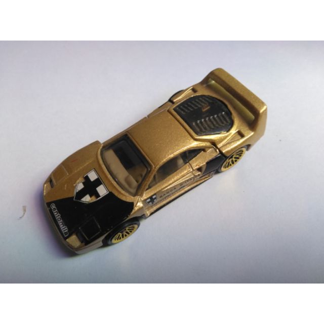 Xe Hotwheels Ferrari F40 gold color , xe đẹp như mới