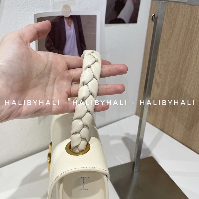 Túi cnk khoá nơ xích đeo chéo siêu xinh