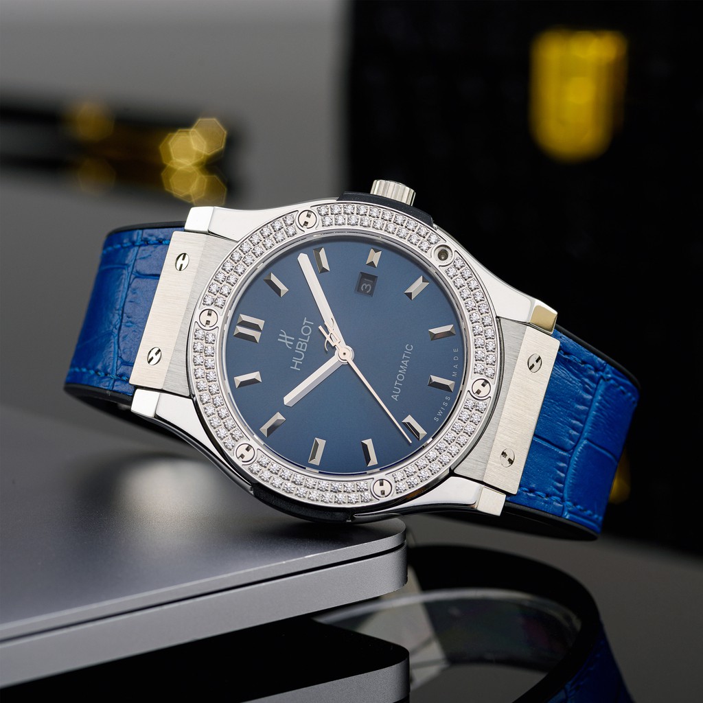 Đồng hồ nam Hublot máy cơ automatic mặt tròn đính viền đá chống nước cao cấp DH8803 | BigBuy360 - bigbuy360.vn
