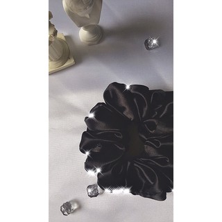 Scrunchies/ Kẹp tóc/ Cài tóc phi bóng đen