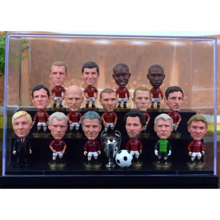 Tượng cầu thủ MU 1999