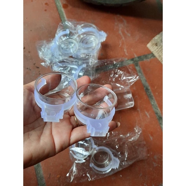 Cóng nhựa quai trắng dành cho mọi loại chim
