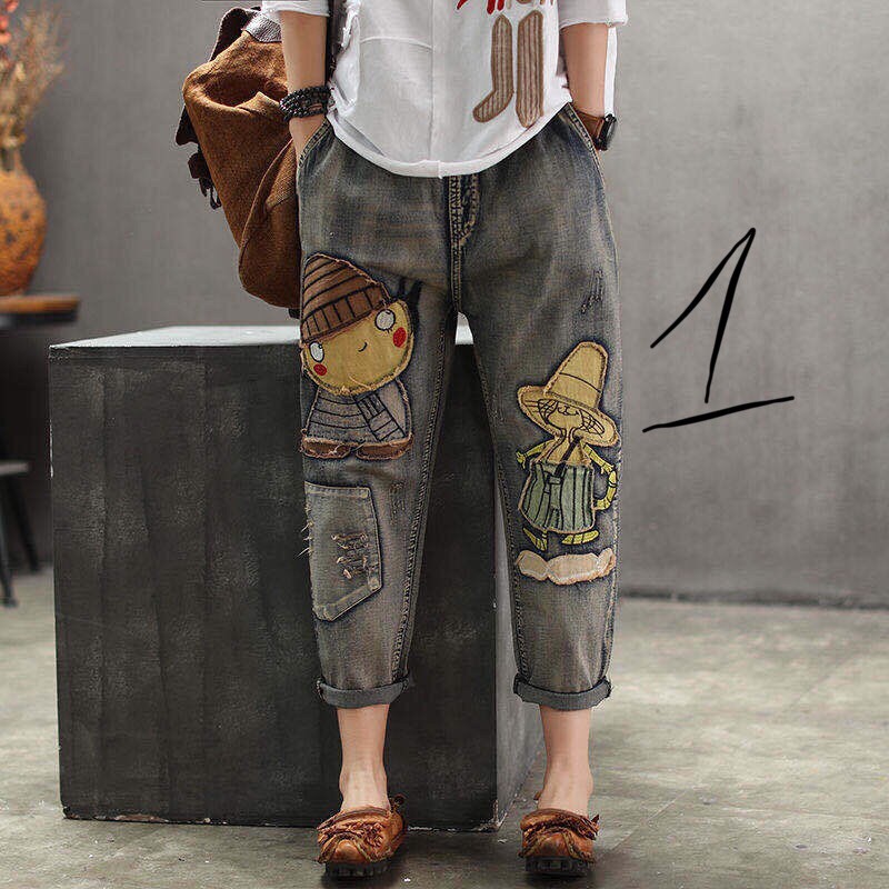 Quần jeans thêu nữ