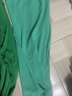 quần áo dài vải lụa