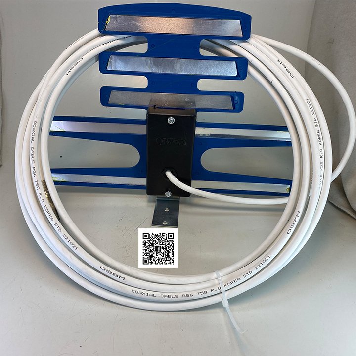 Anten tivi kỹ thuật số DVB T2 ngoài trời - 12m dây cáp - Jack nối - Có nhựa bảo vệ Anten new,hàng chuẩn Phuzinshop