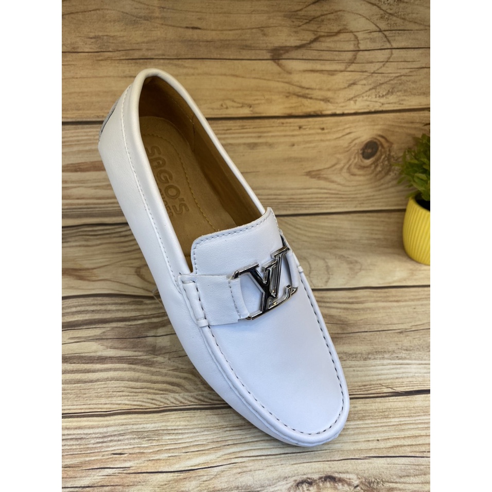 Giày Mọi Trắng Nam Da Bò Thật-Giày Lười Da Cao Cấp Màu Trắng Khoá LV -MV99 Giày SAGO’S tặng 1 vớ BH 12 tháng