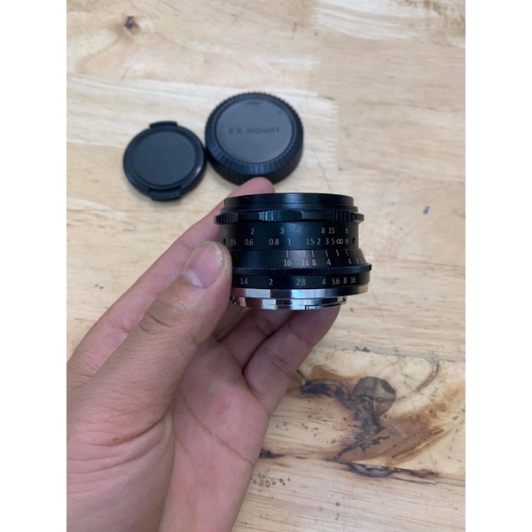 Ống kính 7Artisans 35mm f/1.2 for Fuji