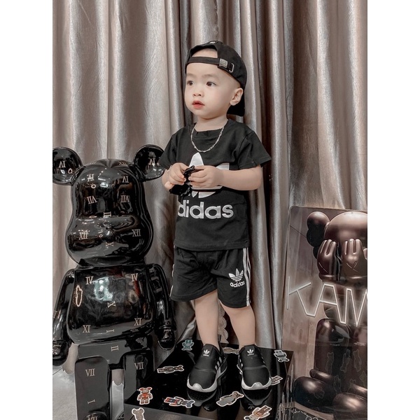 Bộ bé trai thể thao size Đạicộc tay phong cách