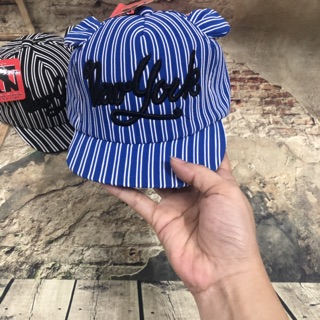 Nón 2 tai cho bé 2 đến 3 tuổi