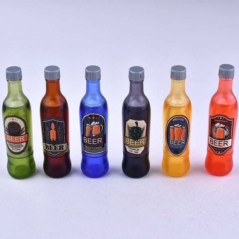 Son Dưỡng Môi Không Màu Thiết Kế Hình Chai Bia Sáng Tạo