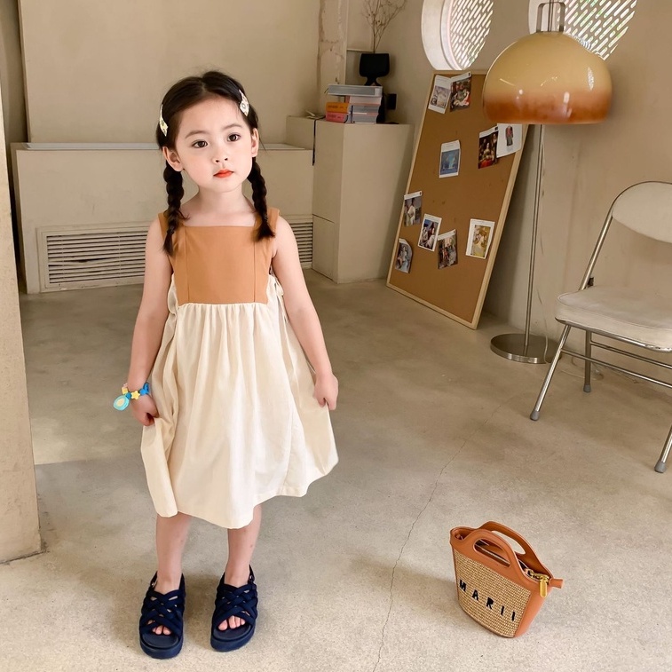 Đầm Không Tay Cổ Yếm Phong Cách Phương Tây Thời Trang Mùa Hè Cho Bé Gái